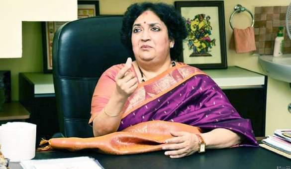 லதா ரஜினிகாந்த்தை நேரில் ஆஜராக பெங்களூரு போலீஸ் நோட்டீஸ்