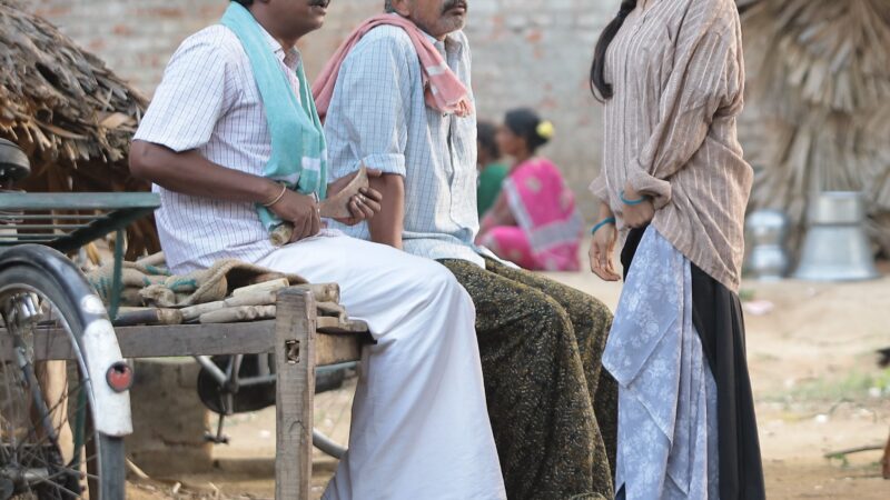 சுப்ரமணியம் சிவா இயக்கத்தில் சமுத்திரக்கனி நடித்துள்ள  “வெள்ளையானை”