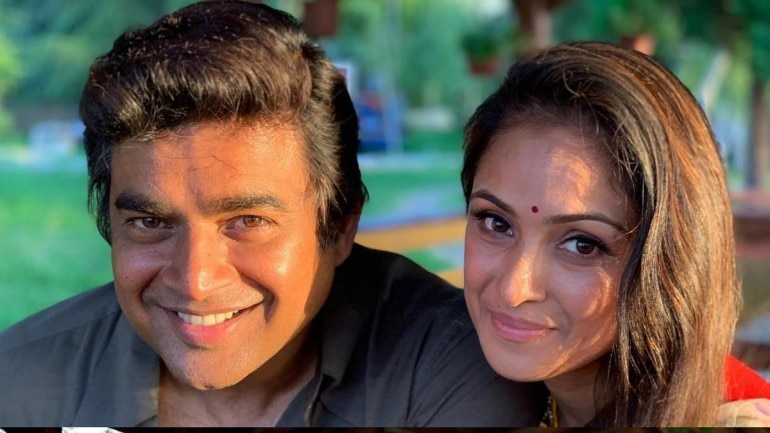 17 ஆண்டுகளுக்கு பிறகு மீண்டும் இணைந்த காலத்தால் மறக்க முடியாத ஜோடி