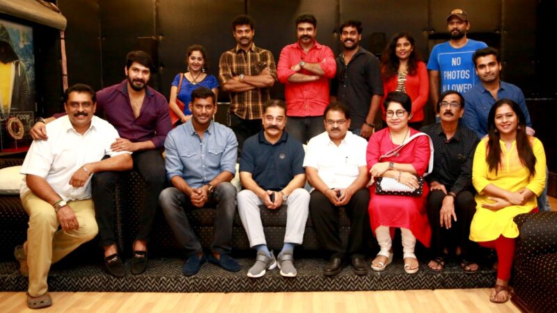 தென்னிந்திய நடிகர் சங்க தேர்தல் ஆதரவிற்காக பாண்டவர் அணியினர் நடிகர் கமலஹாசனை சந்தித்தனர்