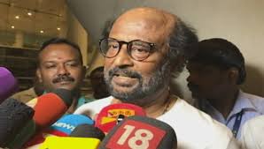 தண்ணீர் பஞ்சத்தை போக்க போர்க்கால அடிப்படையில் ஏரி,குளங்களை தூர் வார வேண்டும் – ரஜினிகாந்த்