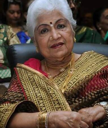 கார்த்தி-ஜோதிகா படத்தில் பழம்பெரும் நடிகை நடிக்க ஒப்பந்தம்