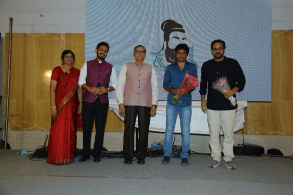 கவிதாலயா நிறுவனத்தின் கமல் நடித்த மன்மதலீலை படம் சம்பந்தப்பட்ட அறிவிப்பு
