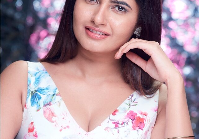 விஜய் சார் போன்ற மாஸ் ஹீரோக்களுடன் நடிக்க வேண்டும் என்ற ஆசை நடிகை ஆஷிமா நர்வால் பேட்டி