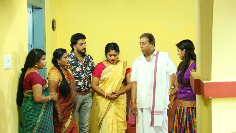 பெண்களுக்கு கல்வி இன்றியமையாதது என்கிற கருத்தை ஆழமாக  வலியுறுத்த வரும் படம் “ இது என் காதல் புத்தகம்