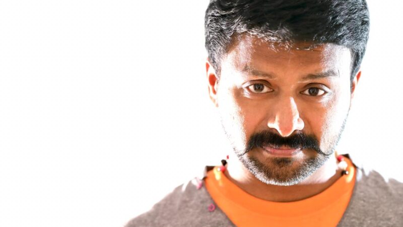 இயக்கதிலும் நடிப்பிலும் சிகரத்தை தொடும் கௌரவ் நாராயணன்