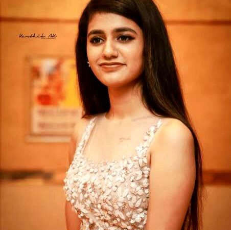 ஸ்ரீதேவி கேரக்டரில் பிரியா வாரியர்..? அதிர்ச்சியில் அஜித் பட தயாரிப்பாளர்