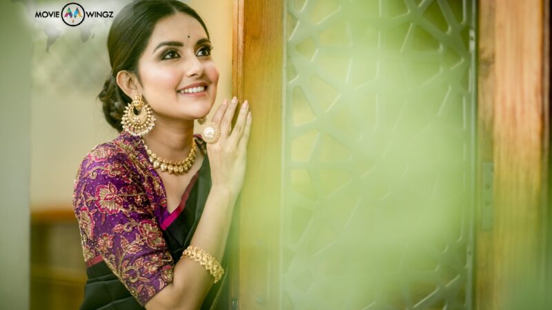 ACTRESS MAHIMA NAMBIAR – LATEST STILLS