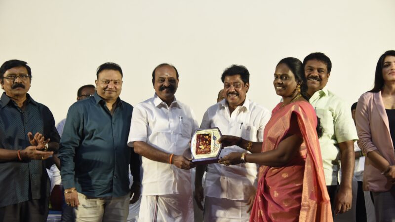 சாக்லேட்’ குறும்படம் படமல்ல= பாடம் அமைச்சர் கடம்பூர் ராஜு பாராட்டு