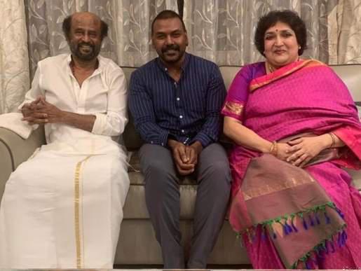 சூப்பர்ஸ்டார் ரஜினிகாந்த் வீட்டிற்கு சென்ற முன்னணி பிரபலம்