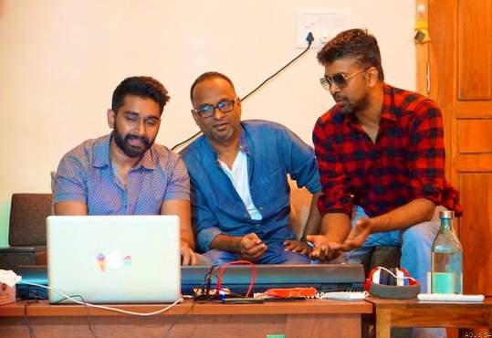 மதன் கார்க்கியுடன் மீண்டும் இணைகிறேன் – நடிகர் அருண் விஜய் ட்வீட்