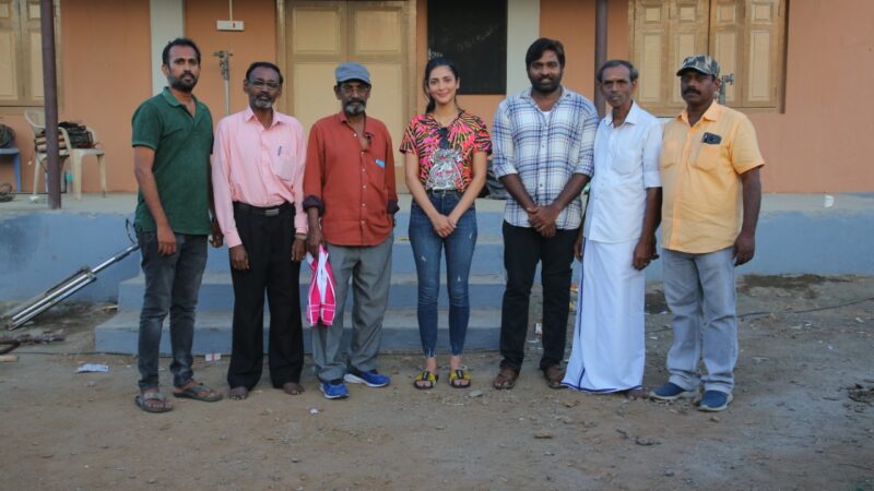 . மக்கள் செல்வன் விஜய்சேதுபதி நாயகனாகவும் நடிகை ஸ்ருதிஹாசன் நாயகியாகவும் நடிக்க இயக்குநர் ஜனநாதன் லாபம் படத்தை அட்டகாசமான அரசியலும் கமரிசியலும் சேர்ந்த படைப்பாக உருவாக்கி வருகிறார்