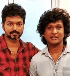 கை(தி) மேல் பலன்; லோகேஷுக்கு 2 படங்களை கொடுக்கும் தளபதி விஜய்