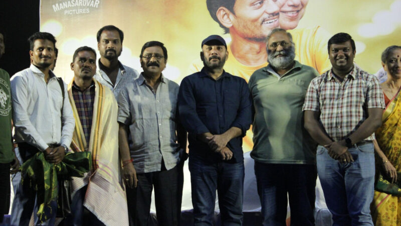 படைப்பாளிகள் புத்திசாலியாகவும் இருக்கவேண்டும்” ; குறும்பட விழாவில் ஆர்.வி.உதயகுமார் அறிவுரை*