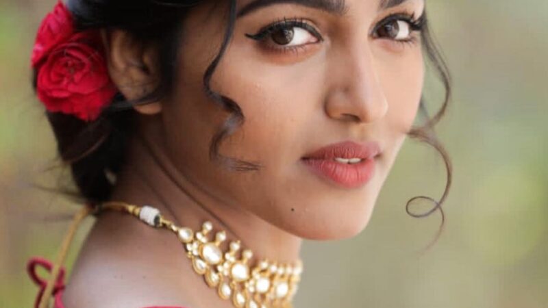 ACTRESS SAI DHANSHIKA LATEST STILLS