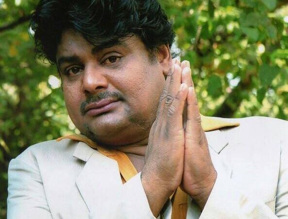 வடிவேலு, சந்தானத்தை தொடர்ந்து கதைநாயகனாக நடிக்கிறார் ” மன்சூரலிகான் “