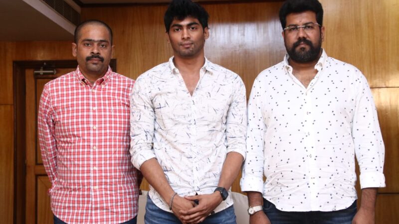 Sanam Shetty is the heroine of films like Katham Kadham and Ambuli. She has acted in not only Tamil but also in Telugu films. She has also done modeling in many commercials. Sanam lodged a complaint with the commissioner’s office on Tharshan, who was famed by Bigg Boss season 3 of Tamil.