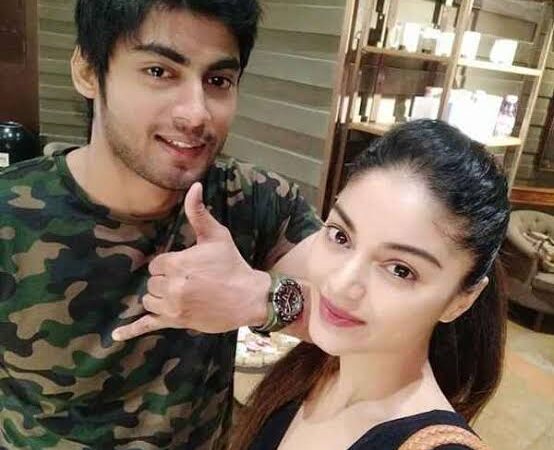 பிக்பாஸ் புகழ் தர்ஷன் தன்னை ஏமாற்றிவிட்டதாக நடிகை சனம் ஷெட்டி கமிஷனர் அலுவலகத்தில் புகார் அளித்துள்ளார்?