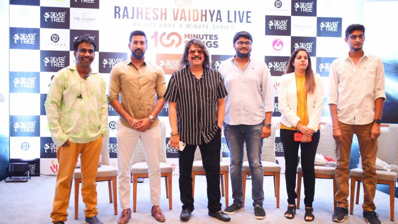 SILVERTREE PRESENTS “RAJHESH VAIDHYA LIVE” 100 MINUTES 100 SONGS.