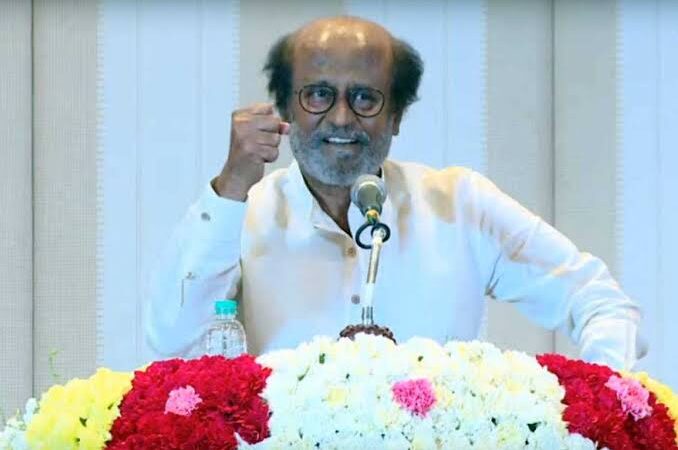 நான் வச்ச அரசியல் புள்ளி மிக பெரிய சுனாமியாக மாறும் – சூப்பர் ஸ்டார் ரஜினிகாந்த்