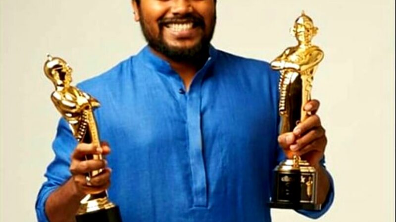 எல்லா பேரிடரிலும் ஒன்றாய் நிற்கிறோம்.. சாதிப் பேரிடரில் மட்டும் தனித்தனியாய் நிற்கிறோம்.- இயக்குனர் பா.இரஞ்சித்.