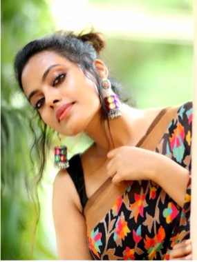 ACTRESS YAMUNA CHINNADURAI LATEST STILLS