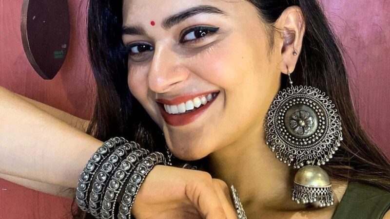 ACTRESS VAIBHAVI SHANDILYA LATEST STILLS