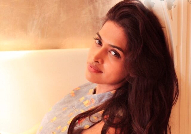 ACTRESS SALONY LUTHRA LATEST STILLS.