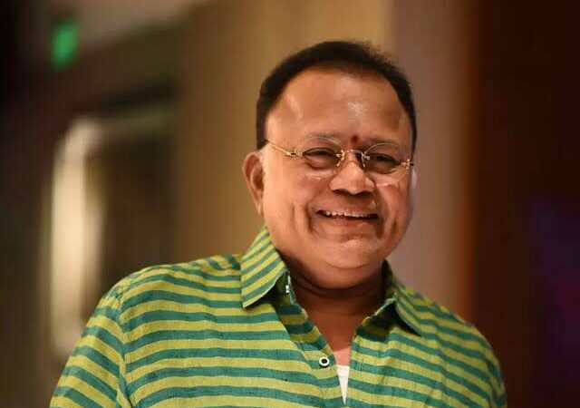தேமுதிக தலைவருமான விஜயகாந்த் அவர்கள் விரைவில் அவர் கொரோனாவிலிருந்து குணமாகி வீடு திரும்புவார் நடிகர் ராதாரவி