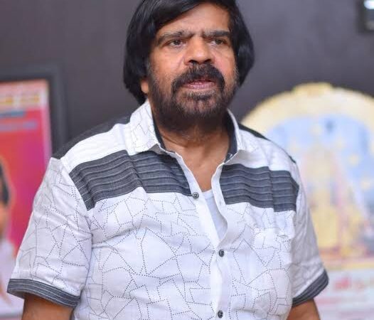 பேச்சுக்கு பேச்சு மூச்சுக்கு மூச்சு அம்மா அரசு என்று சொல்கிறீர்களே அம்மா போடாத கேளிக்கை வரியை ஏன் தமிழக திரையுலகின் மீது திணிக்கிறீர்கள் ? இயக்குநர் நடிகர் டி.ராஜேந்தர்.