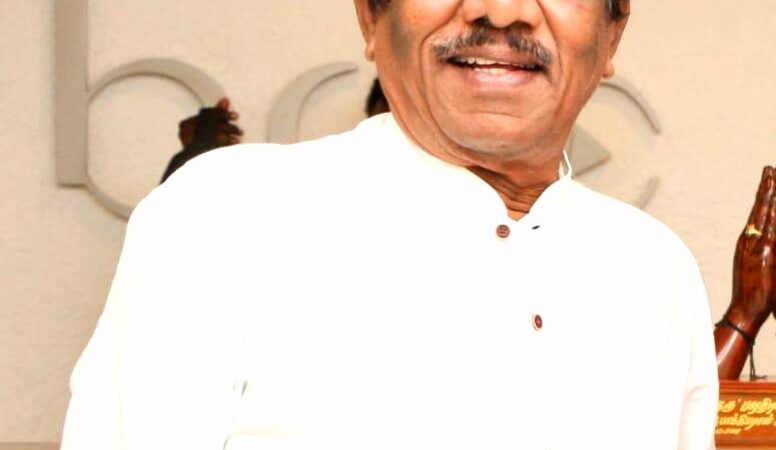தமிழ் திரைப்பட உலகில் உள்ள நடிகர்களுக்கும் மற்றும் தொழில் நுட்ப கலைஞர்களுக்கும் இயக்குநர் இமயம் பாரதிராஜா ஓர் வேண்டுகோள்.