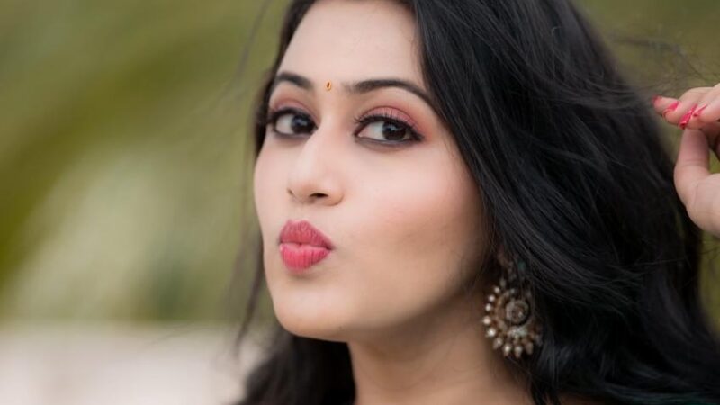 ACTRESS CHAMPIKA LATEST STILLS