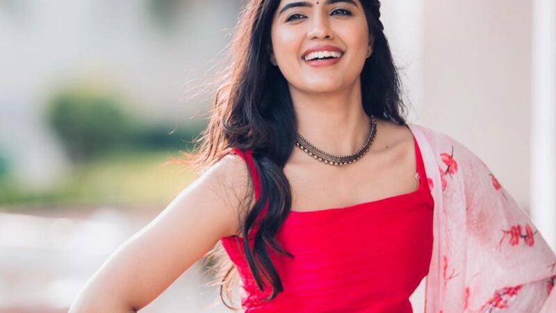 ACTRESS AMRITHA LATEST STILLS