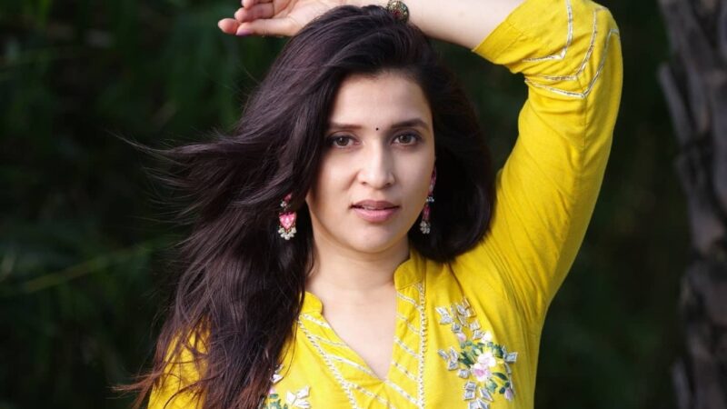 ACTRESS MANNARA CHOPRA LATEST STILLS.