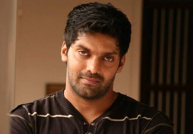 எனிமி திரைப்படத்தின் படப்பிடிப்பில் சண்டைக்காட்சியில் நடிகர் ஆர்யாவிற்கு காயம் ஏற்பட்டது.!