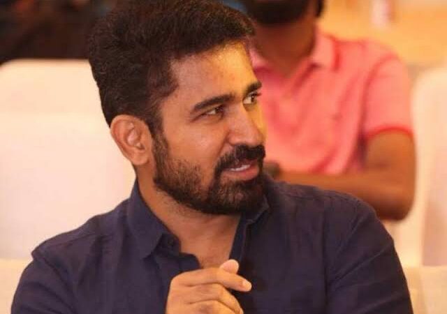 மாஸ்டரை போல ‘கபடதாரி’ படமும் மிகப்பெரிய வெற்றி பெறும் – விஜய் ஆண்டனி வாழ்த்து.