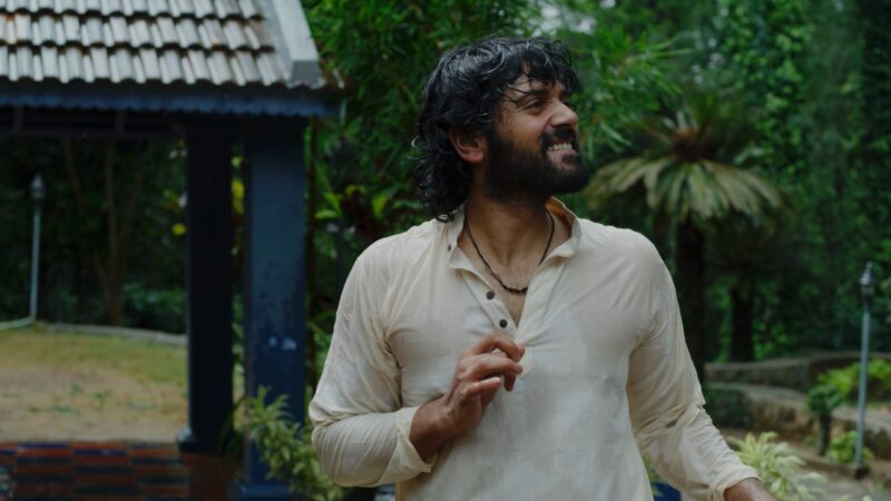 நடிகர் அஷ்வின் காகுமானு  அற்புதமான நடிப்பை வழங்கி ரசிகர்களின் பாராட்டு மழையில் நனைந்து வருகிறார்.