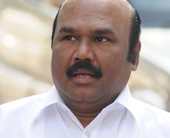 ஒரே தொகுதியில் ஏழு முறை களம் காணும் மனிதர்!