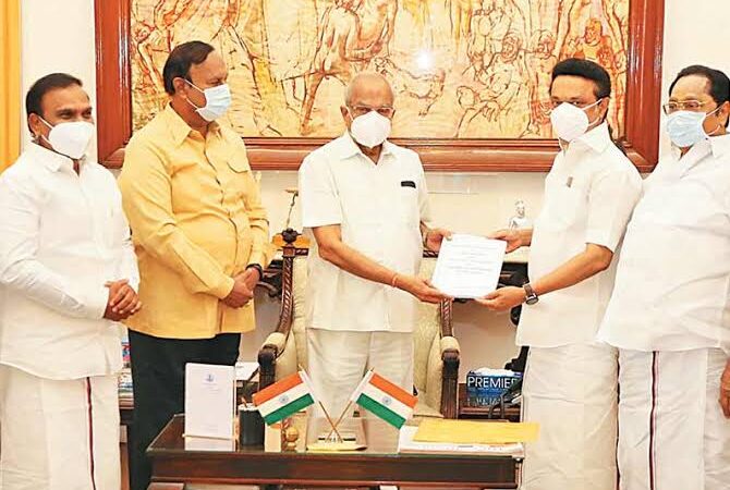 தமிழக முதல்வர் மு.க.ஸ்டாலின் அவர்கள் தலைமையிலான தமிழக அமைச்சரவை பட்டியல் இதோ…