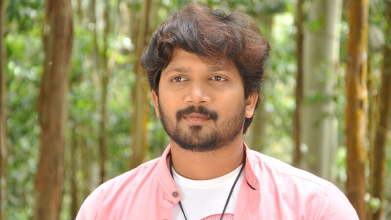 தனது பெயரை விஜய் விஷ்வா’ என மாற்றிக்கொண்ட நடிகர் அபி சரவணன்..!