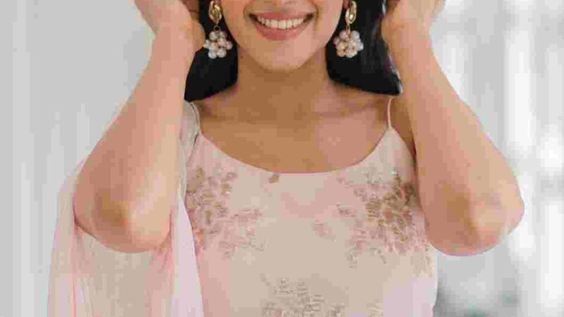 ACTRESS MIRNALINI RAVI LATEST STILLS