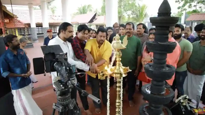 Urumal Movie Pooja Stills.