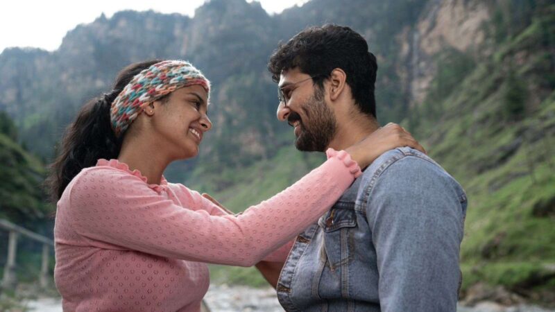 ഷെയിൻ നിഗം – സണ്ണി വെയ്ൻ ചിത്രം വേലയിലെ “പാതകൾ” ലിറിക്കൽ വീഡിയോ മെഗാ സ്റ്റാർ മമ്മൂട്ടി റിലീസ് ചെയ്തു, ചിത്രം നവംബർ 10ന് തിയേറ്ററുകളിലേക്ക്!!