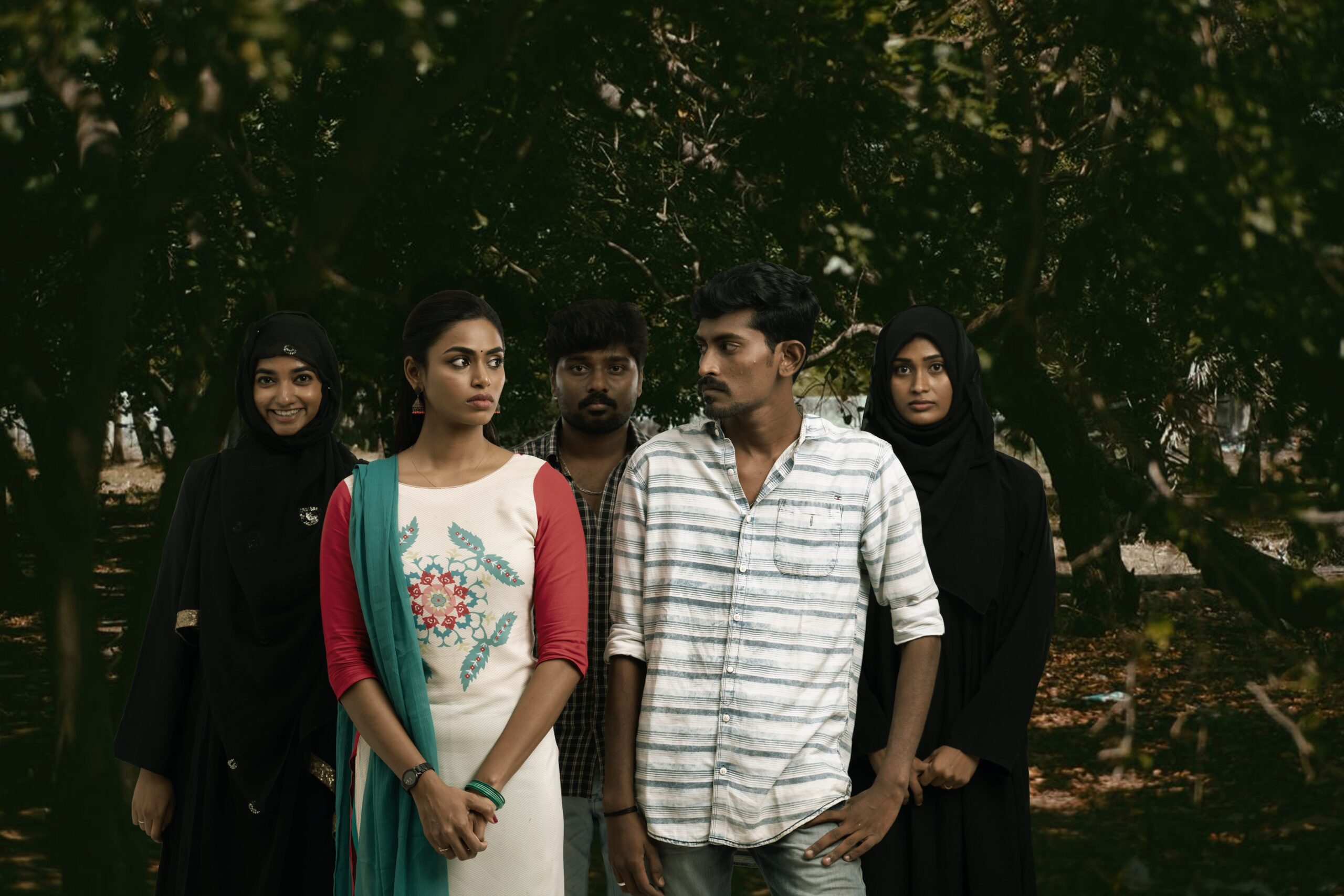 Nalla Perai Vaanga Vendum Pillaigale " - A Beautiful Coming-of-Age film that endorses the friendship, dreams, and emotions of youngsters !! - Moviewingz.com