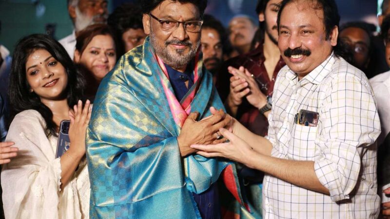 Kutram Puthithu Movie Pooja Stills.
