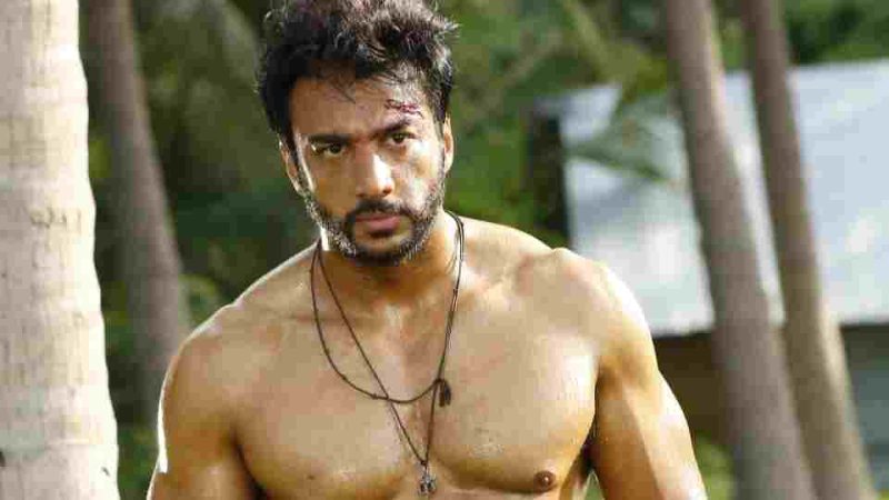 Actor Vijay Satya play a Super star  fan. “Dhil Raja” movie is released by PVR Inox Pictures !!
