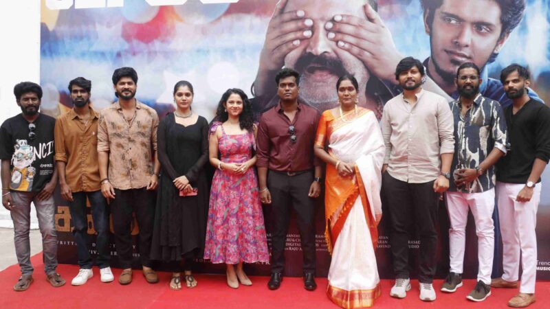 “Gandhi Kannadi” Movie Press meet Stills.