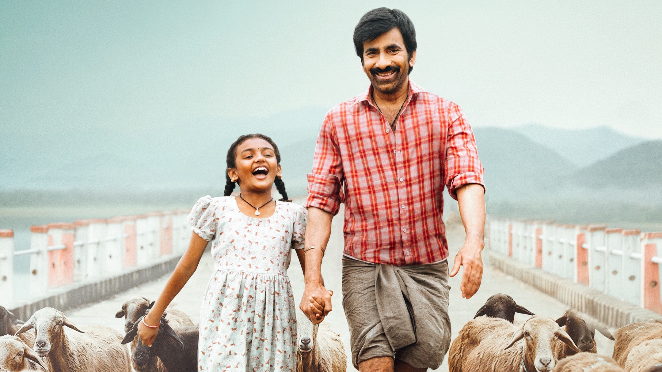 Mythri Movie Makers-Mass Maharaja Ravi Teja’a ‘Irumudi Kattu’ Visual Glimpse sweeps hearts with Emotions !!