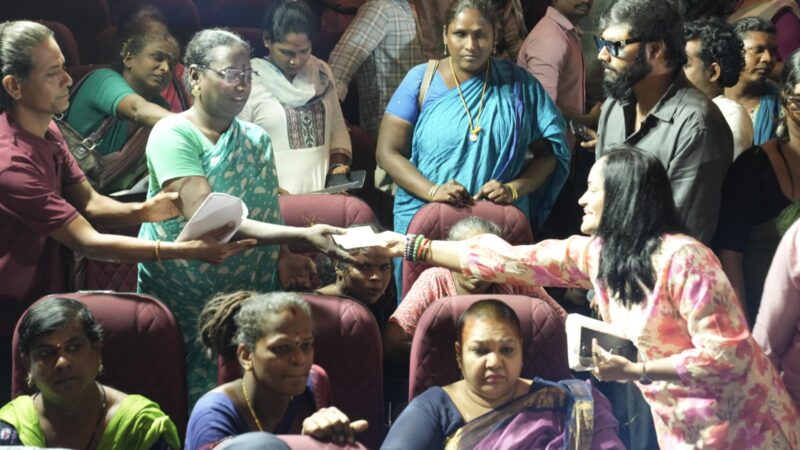 திரையில் விதைத்த மனிதநேயம்… நிஜத்தில் 25 திருநங்கைகளின் வாழ்வாதாரத்திற்கு உதவிக்கரம்! ‘டோரதி’ வெற்றியைக் கொண்டாடும் விதமாக நிதியுதவி வழங்கிய இயக்குநர் கார்த்திக் சுப்புராஜ் !